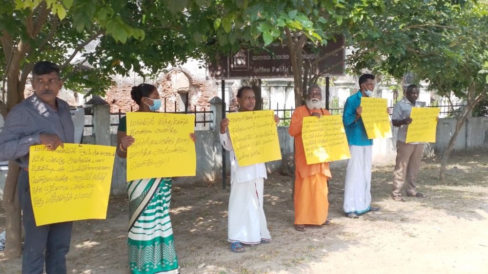 வடக்கு மாகாண ஆளுநராக திருமதி சார்ள்ஸ் எதிர்க்கும் சிலர்