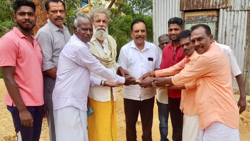 தொண்டைமானாறு சந்நிதியான் ஆச்சிரமம் மலையகம் - ஹப்புத்தளை ஆலயத்திற்கு  நிதி உதவி