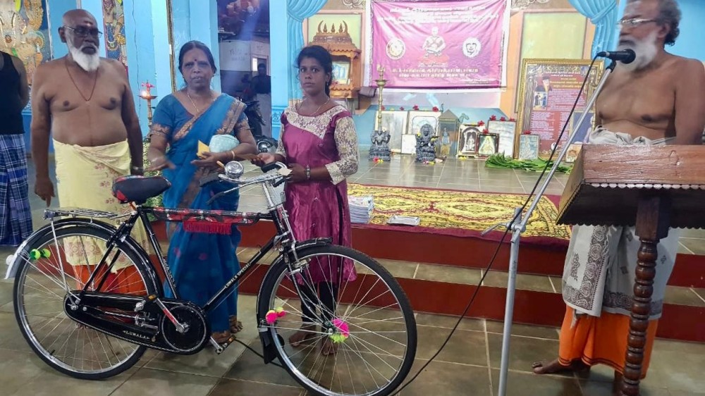 சந்நிதியான் ஆச்சிரமத்தின் ஞானச்சுடர் 305வது மலர் வெளியீடு