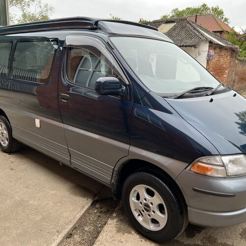 1996 Toyota Granvia 3.0TD Camper Van 4 Berth Pro Conversion