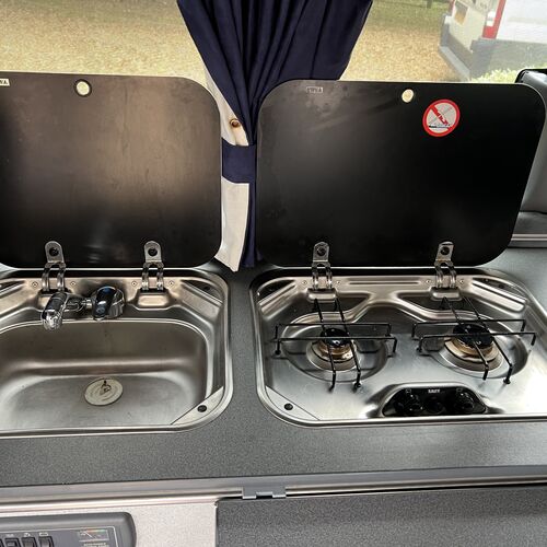 1996 Toyota Granvia 3.0TD Camper Van 4 Berth Pro Conversion