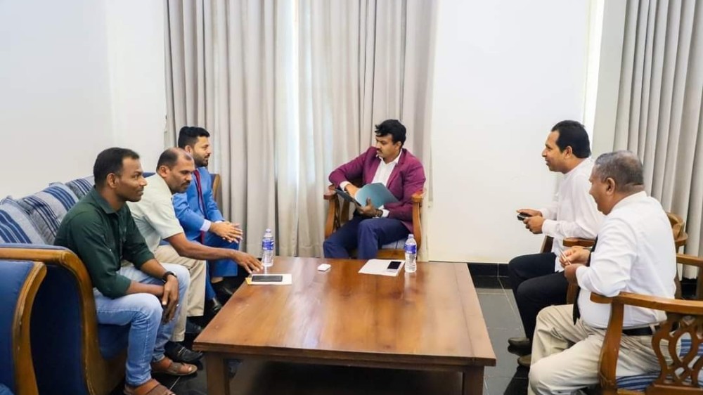 ஆளுநருடன் சந்திப்பு