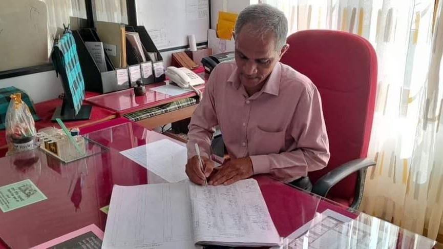 நிர்வாக உத்தியோகத்தராக கடமையேற்பு