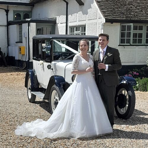Gallery | Wedding Cars Harpenden, St Albans, Watford, Hemel Hempstead | Heritage Classic Cars