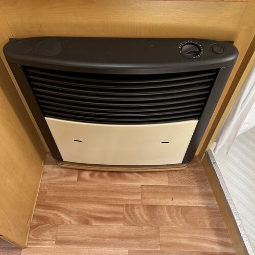 Swift Sunseeker 100 Motorhome 5 Berth 2005 Peugeot Boxer SWB 2.0 HDi