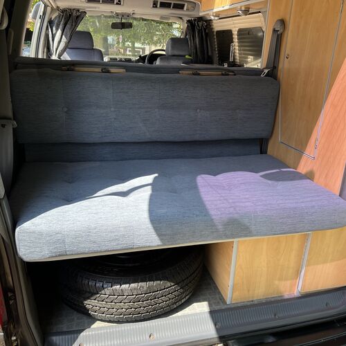 Toyota Granvia WELLHOUSE Camper Van 4 Berth 2690cc Petrol/LPG Automatic PRO Conversion 65058 Miles