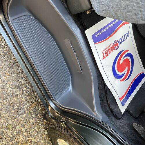 Toyota Granvia WELLHOUSE Camper Van 4 Berth 2690cc Petrol/LPG Automatic PRO Conversion 65058 Miles