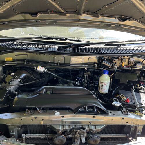 Toyota Granvia WELLHOUSE Camper Van 4 Berth 2690cc Petrol/LPG Automatic PRO Conversion 65058 Miles