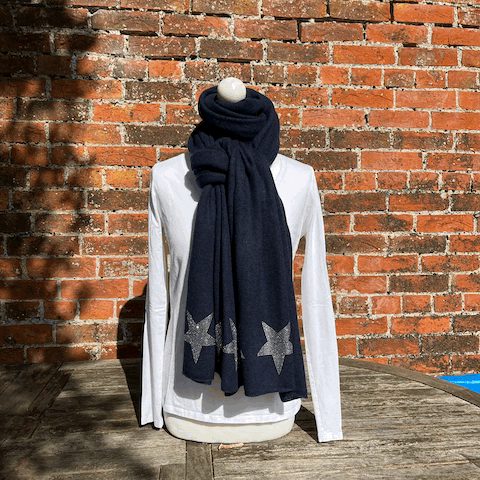 Cashmere wrap - sparkly star