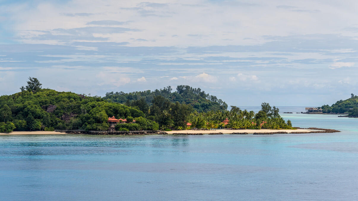 Sainte Anne Marine Park by Catamaran