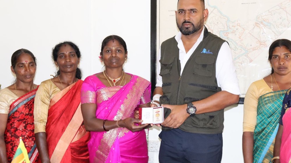 ஹொரன பிளான்டேசனுக்கு உரித்தான 12 தோட்ட பெண்களுக்கு இடையே போட்டி.