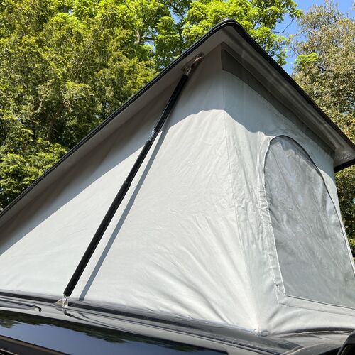 2006 Nissan Serena 2.0 Petrol Automatic Camper Van 2 Berth Rare and Beautiful!