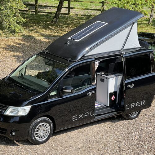 2006 Nissan Serena 2.0 Petrol Automatic Camper Van 2 Berth Rare and Beautiful!