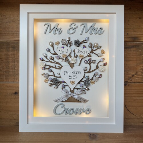 LED “ Mr & Mrs Wedding “ frame