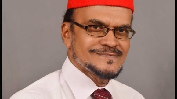 ஹக்கீமிடம் கேள்விகள் முன்வைக்கும் ம‌ஜீத் மௌல‌வி