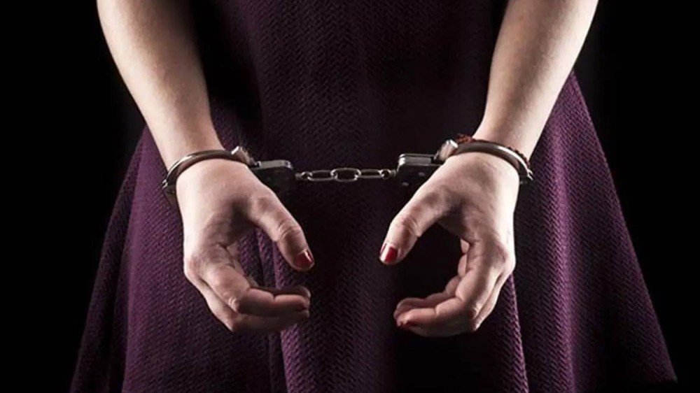 கசிப்பு விற்பனையில் பெண் கைது