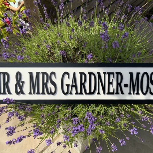 Contemporary Mr & Mrs Wedding Street Sign – 3D Wooden Plaque