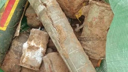 வெடிபொருட்கள் கண்டுபிடிப்பு