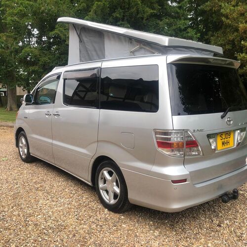2005 Toyota Alphard 2.4 Petrol Automatic Camper Van Pro Conversion