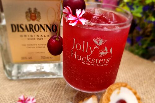 Gallery | Jolly Hucksters Mobile Bar Company | mobile bar Hertfordshire/mobile bar Buckinghamshire/mobile bar Hertfordshire/Wedding bar Buckinghamshire | wedding bar Hertfordshire | Real ale events bar /corporate events Hertfordshire/party bars Buckinghamshire/charity event bars