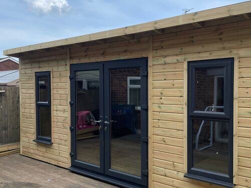 #PVC011 18x10 Pent Summer House