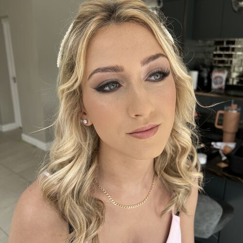 Gallery | Aldona Francis | Wedding Makeup Specialist Gloucestershire  | Award Winning Makeup Lessons in Bath  | Professional Mobile Makeup Artist Cotswolds