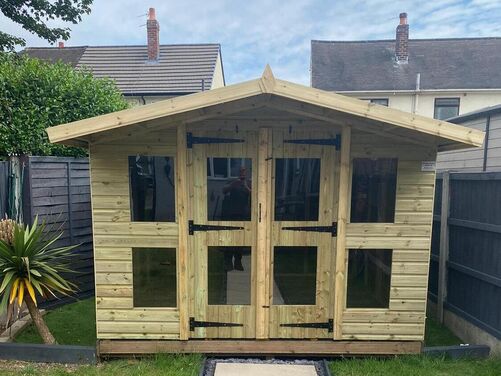 #SHA028 10x10 Apex Summer House