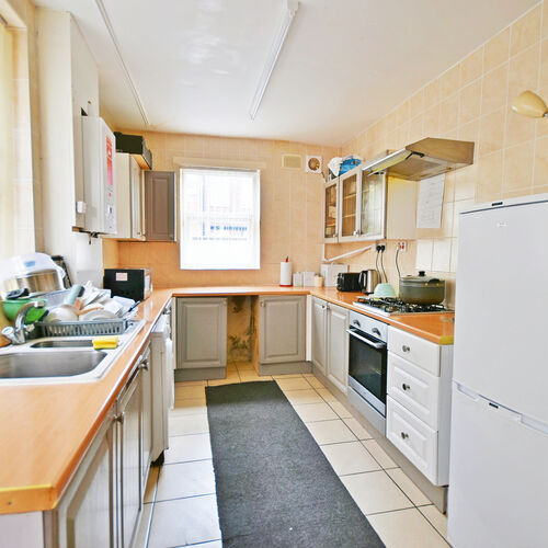 3 Bedroom Terraced for Sale