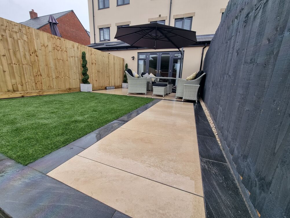 Gallery | Hd Landscaping | Landscape Gardening | Garden Maintenance Leighton Buzzard | Garden Design Bedfordshire