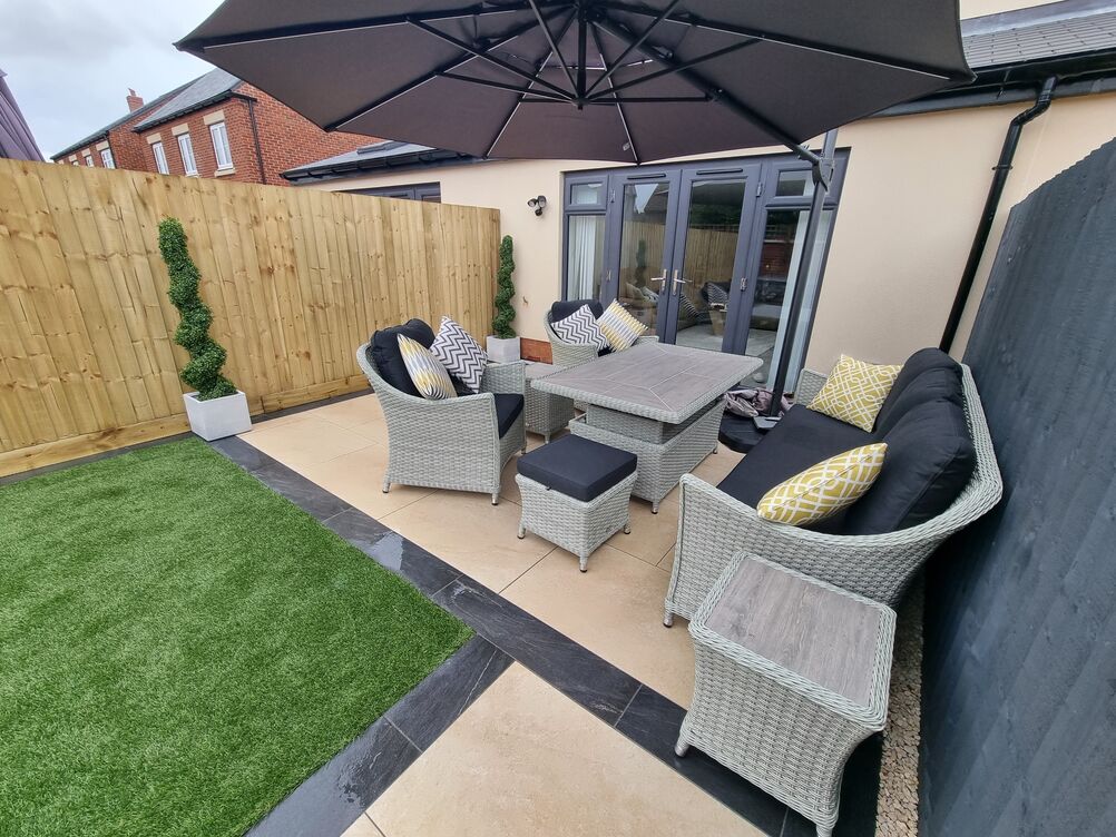 Gallery | Hd Landscaping | Landscape Gardening | Garden Maintenance Leighton Buzzard | Garden Design Bedfordshire