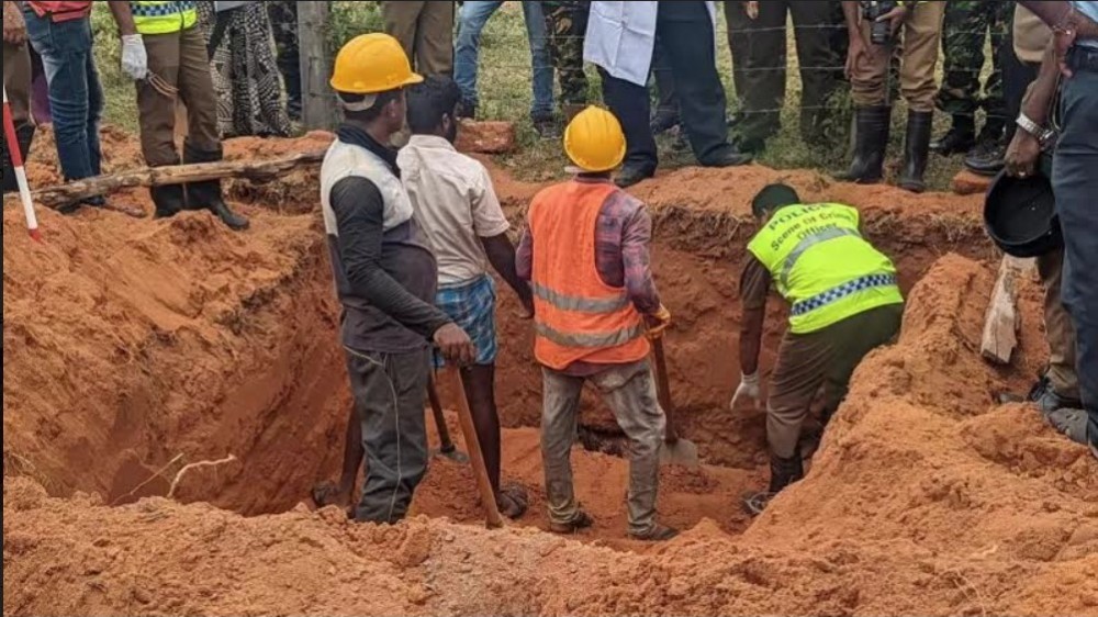மீண்டும் தோண்டப்படும் முல்லைத்தீவு மனிதப் புதைகுழி