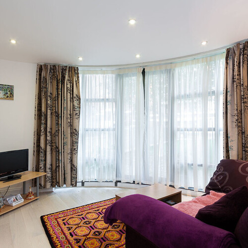 Montaigne Close, London, SW1P 4