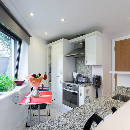 Montaigne Close, London, SW1P 4