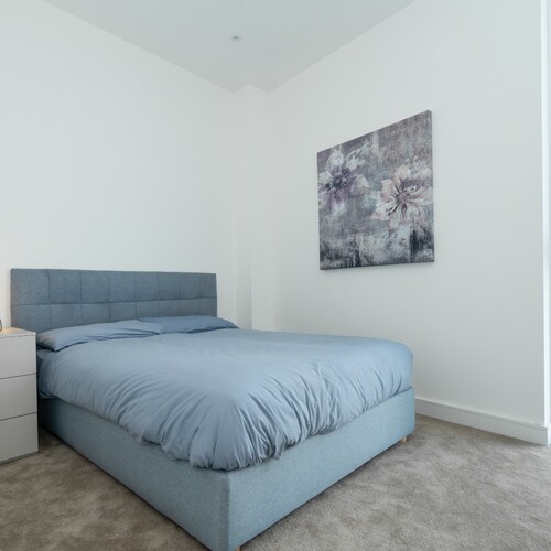 Hebden Place, London, SW8