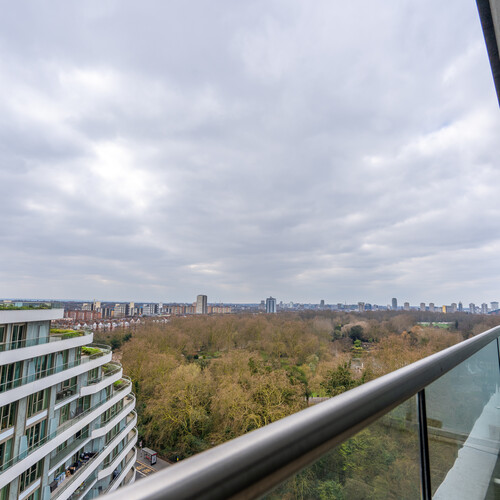 Sopwith Way, London, SW11