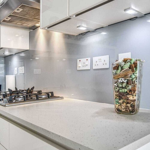 Wandsworth Bridge Road, London, SW6