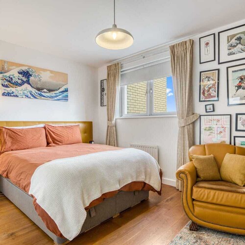 Wandsworth Bridge Road, London, SW6