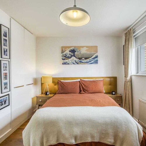 Wandsworth Bridge Road, London, SW6