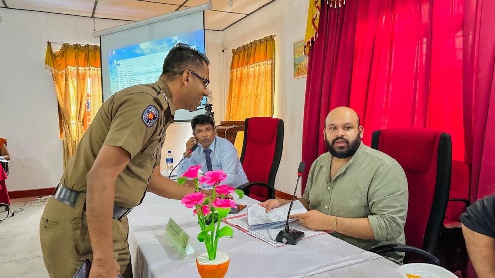 காணிக் கொள்ளைகள் அம்பலம்