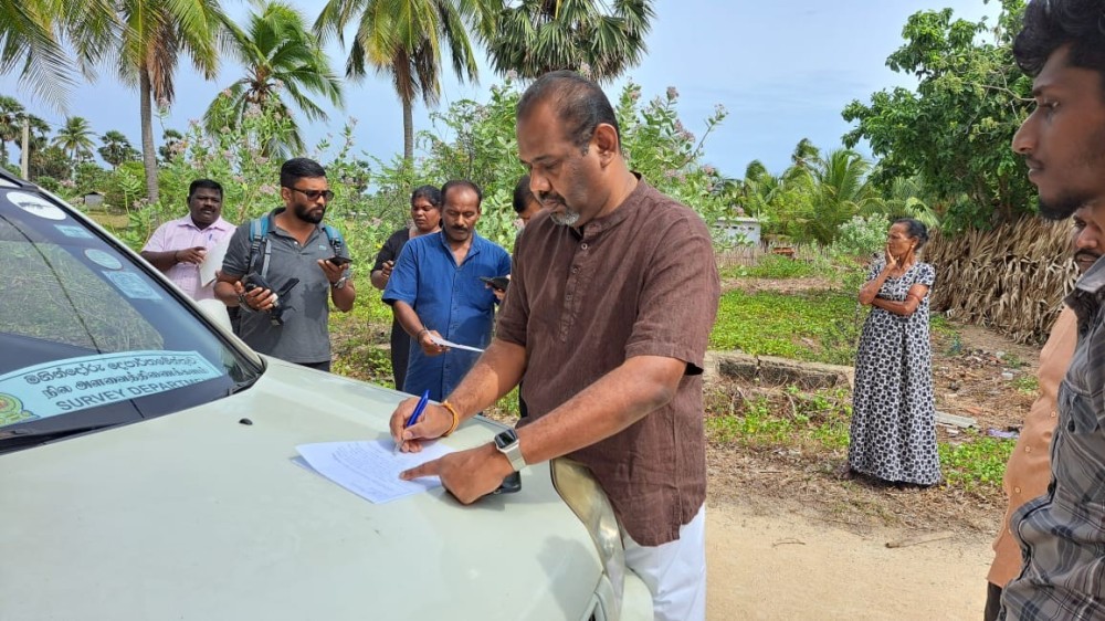 மூன்றாவது நாளாக முறியடிக்கப்பட்ட காணி சுவீகரிக்கும் நடவடிக்கை
