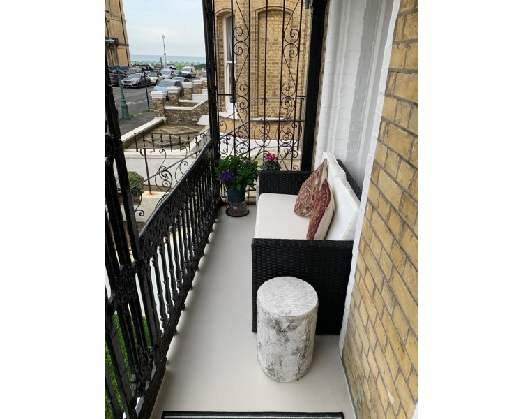Property Painters Ltd  | Painter and Decorator in Brighton | Painter and Decorator in Hove | Painting and decorating in Brighton