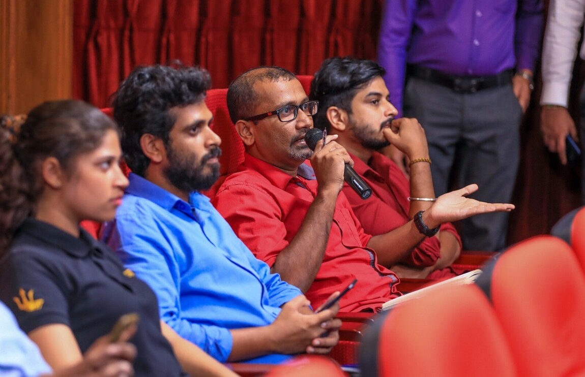 13 ஆவது திருத்தச் சட்டம்