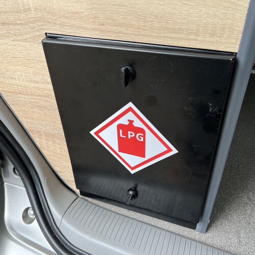 2004 54reg Toyota Alphard Camper Van 4 Berth High Top 2362cc Petrol Automatic