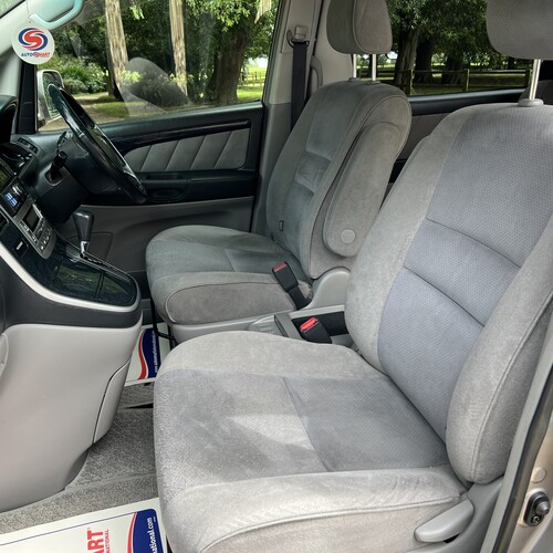 2004 54reg Toyota Alphard Camper Van 4 Berth High Top 2362cc Petrol Automatic