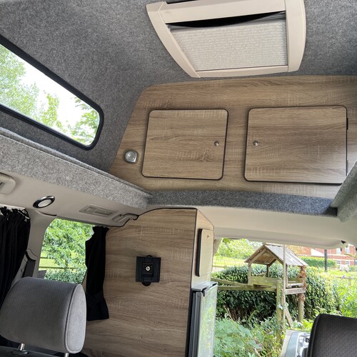 2004 54reg Toyota Alphard Camper Van 4 Berth High Top 2362cc Petrol Automatic