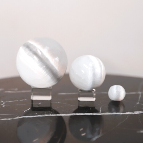 Selenite 3 Piece Sphere Set