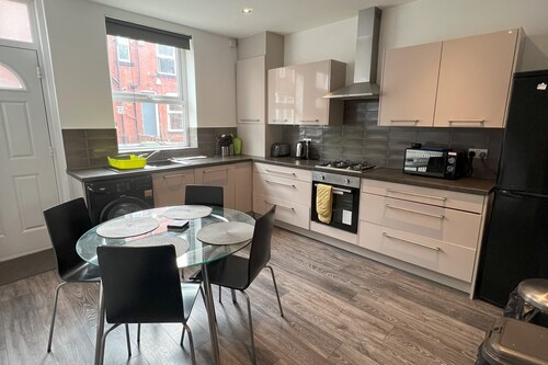 7 Thornville Crescent