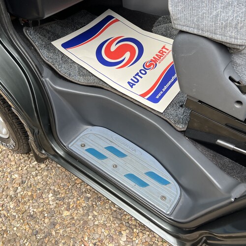 Toyota Granvia POPLAR Motors Camper Van 2 Berth Pro Conversion 3.0TD Automatic