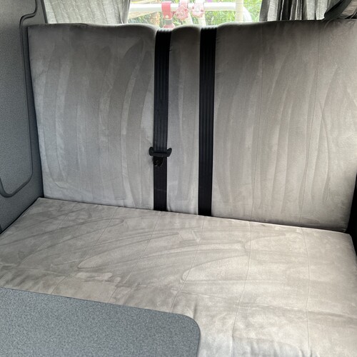 Toyota Granvia POPLAR Motors Camper Van 2 Berth Pro Conversion 3.0TD Automatic