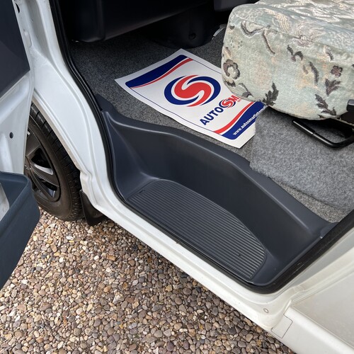 Devon Sunrise Camper Van Toyota Hiace 1997 Heating - Toilet - Great Spec